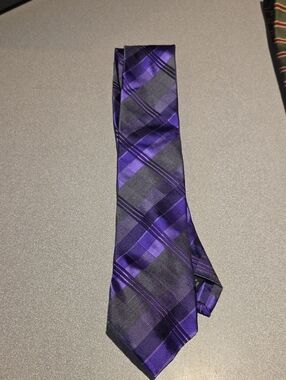 Calvin Klein Purple and Grey Plaid Silk Tie